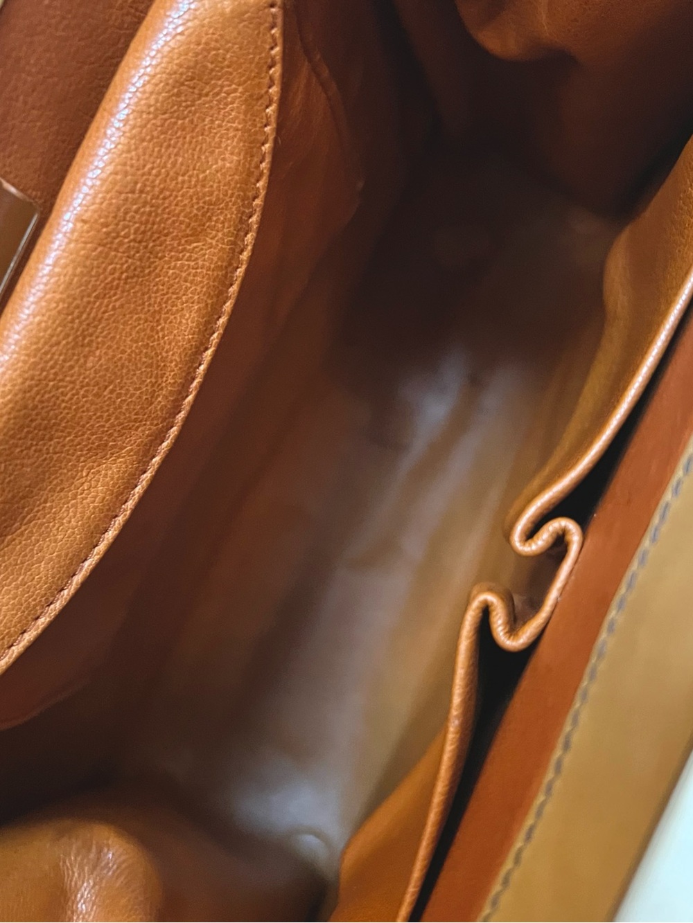 Prada Devil Wears Prada Logo Satchel - Picture 7 of 8